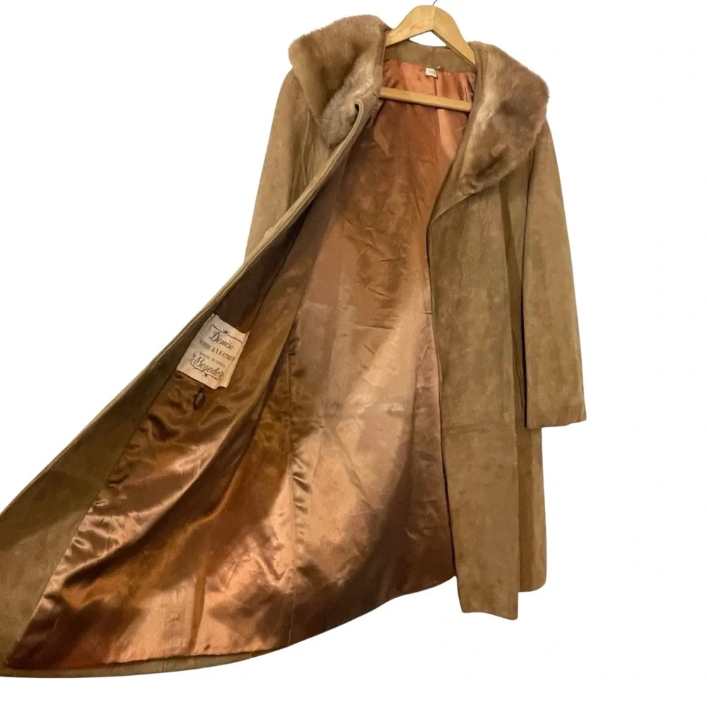 Vintage Begedor Tan Suede Mink Fur Collar Coat